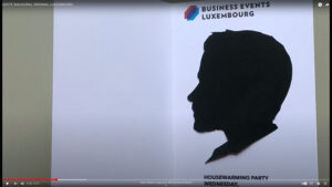 L'Animation silhouettes cadeau personnalisé inauguration My Art Box est très apprécié car les invités reçoivent un cadeau qui leur ressemble